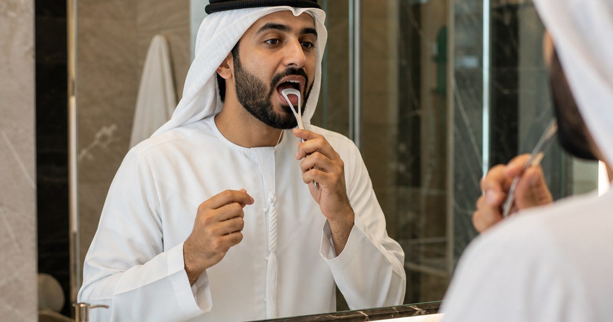 رائحة الفم الكريهة | الأسباب الحقيقية ومتى يجب زيارة طبيب الأسنان؟ - صورة توضيحية 1