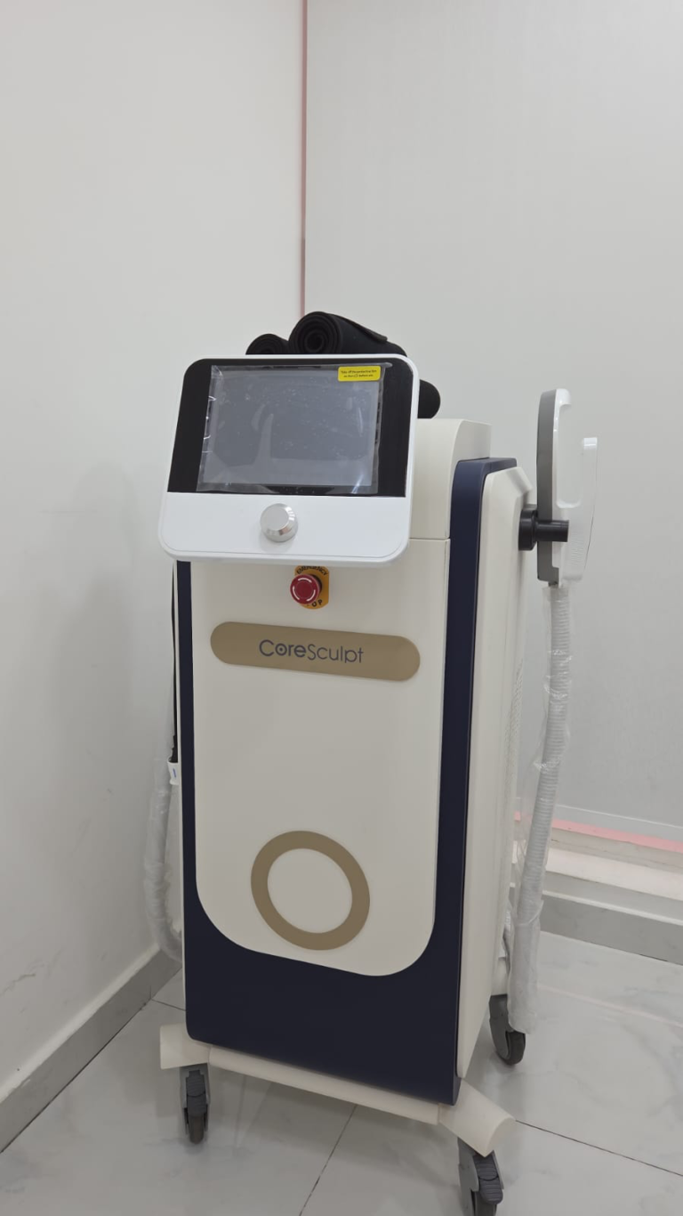 CoreSculpt EMS لتحفيز العضلات
